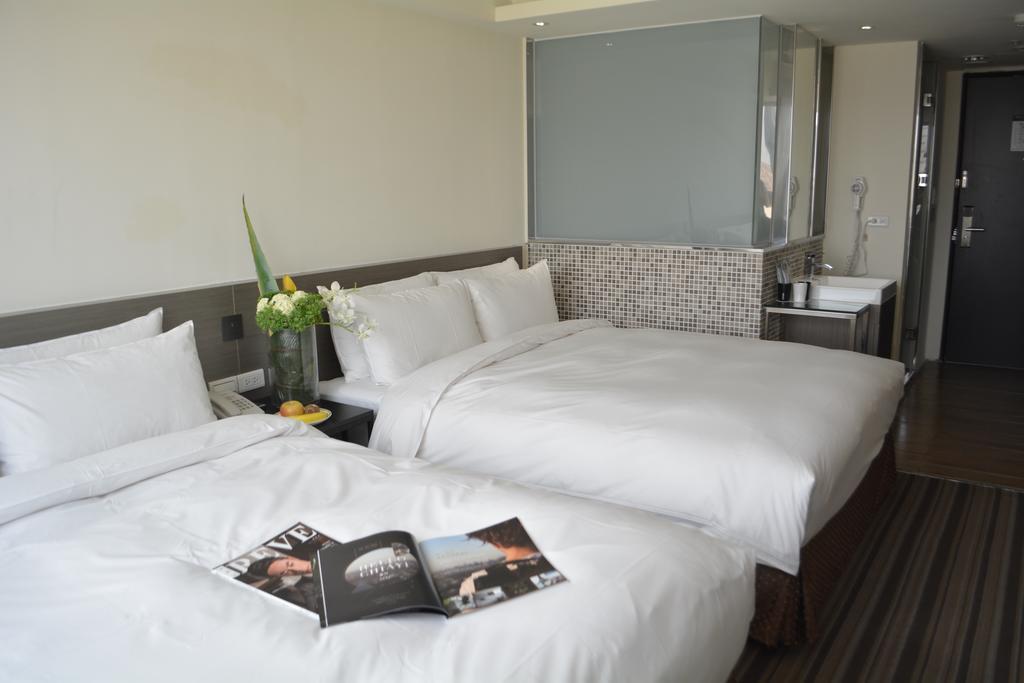 De Reve Express Hotel Цзяи Экстерьер фото
